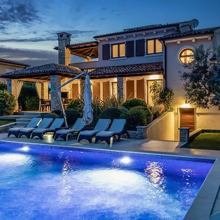 De Flora By Interhome Villa