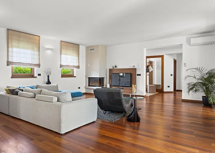 De Flora By Interhome Villa