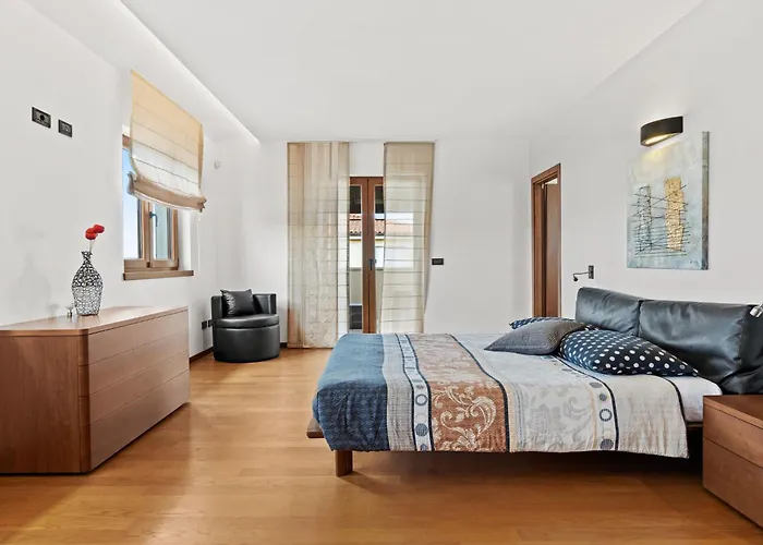 De Flora By Interhome Villa