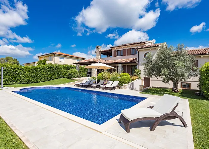 De Flora By Interhome Villa