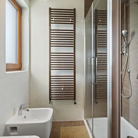 Villa De Flora By Interhome