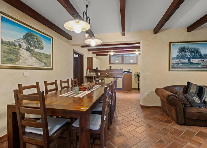 빌라 De Flora By Interhome *