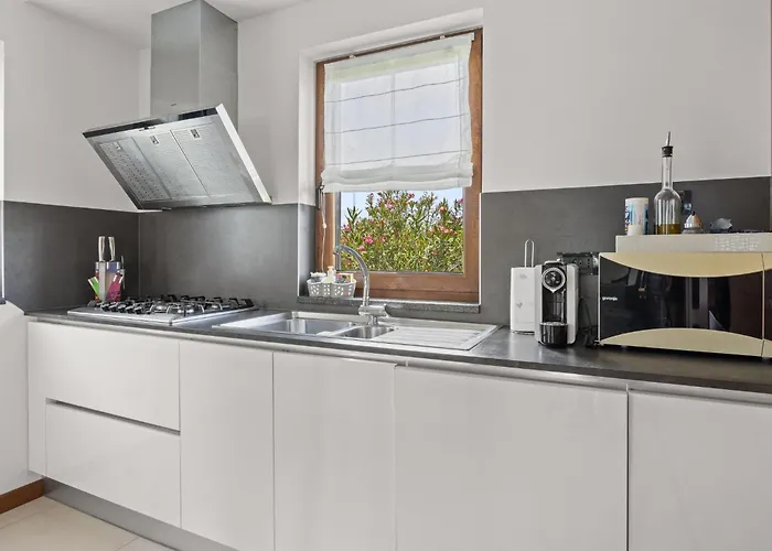 빌라 De Flora By Interhome Galižana